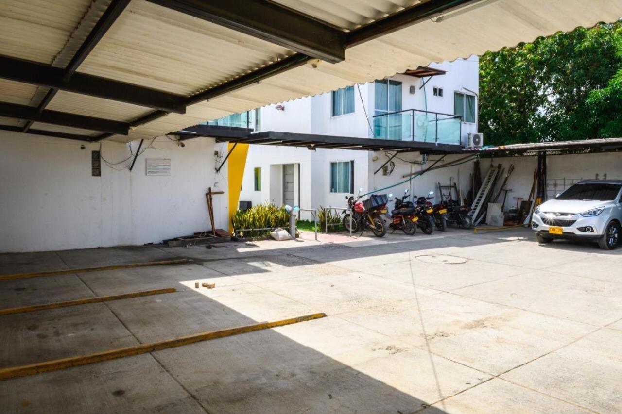 Cic Apartamento Amoblado Mirador Del Sinu Montería 外观 照片