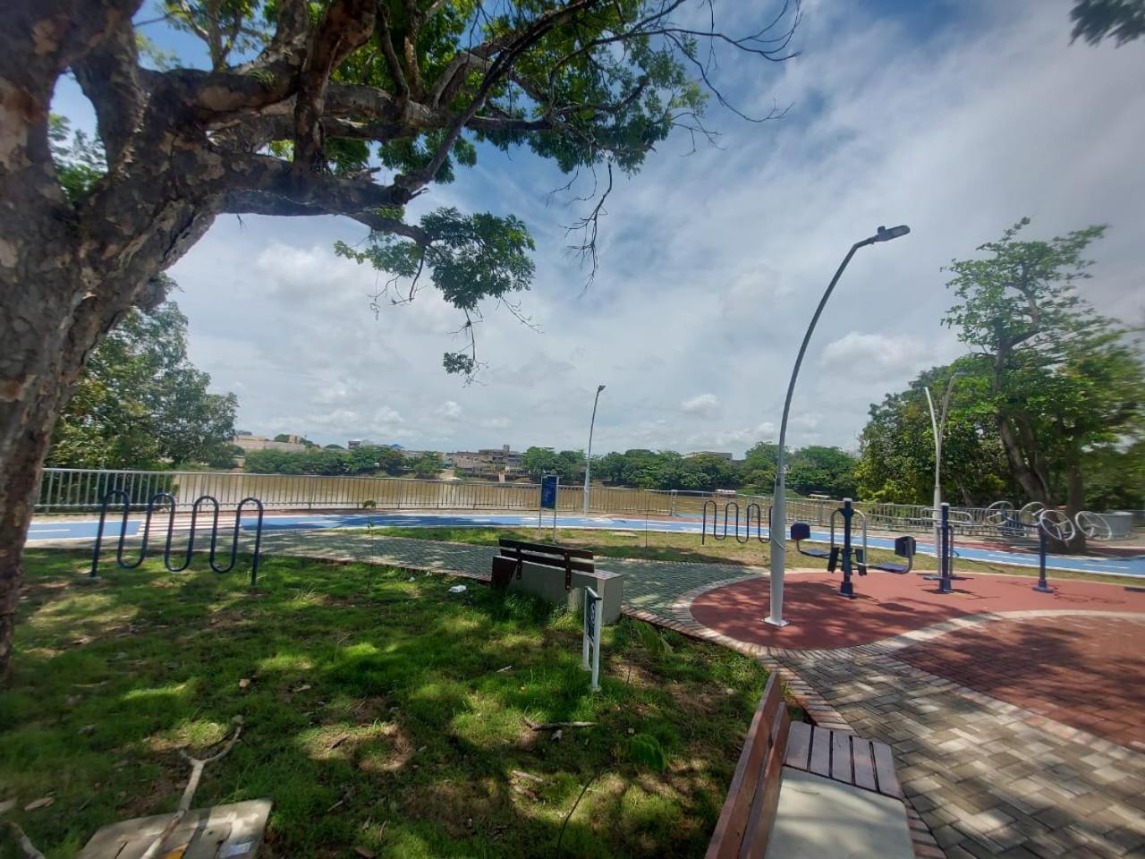 Cic Apartamento Amoblado Mirador Del Sinu Montería 外观 照片
